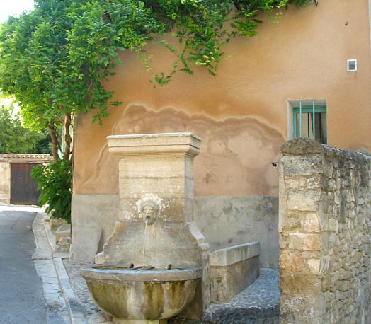 One of about 30 fountains in Pernes les Fontaine