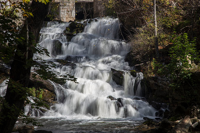 The Neshobe River forms two waterfalls in Brandon, Vermont. The is the lower falls after the river flows under Route 7. I had no tripod so I held the Canon 6D firmly against a tree for this 1/8 second exposure at f/22, ISO 50, 5 stop ND filter.