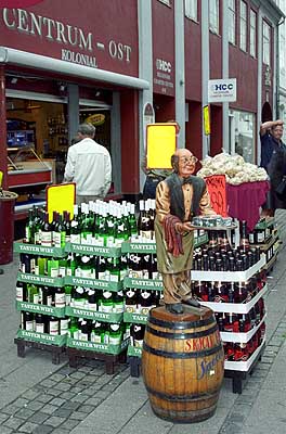 Sidewalk beer in Helsingor